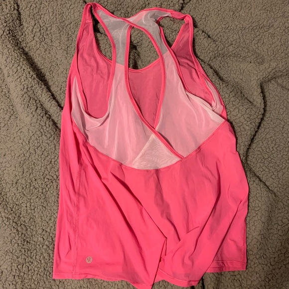 Lululemon Tranquil tank - Picture 4 of 4